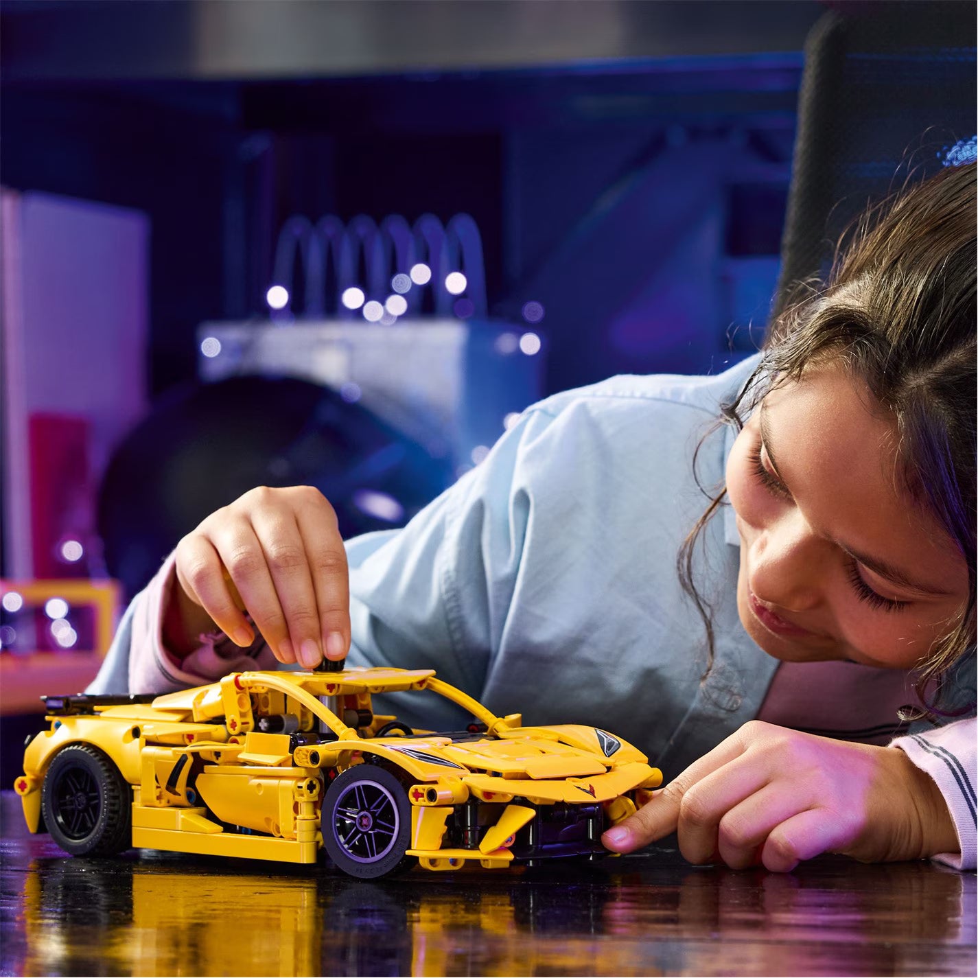LEGO Technic Chevrolet Corvette Stingray Toy Car 42205 – Advanced Building Kit for Kids and Car Enthusiasts