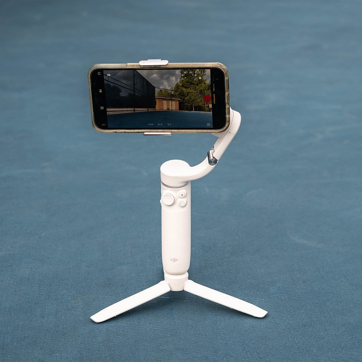 DJI Osmo Mobile 7 3-Axis Gimbal Stabilizer – Smartphone Video Stabilizer for Smooth Footage