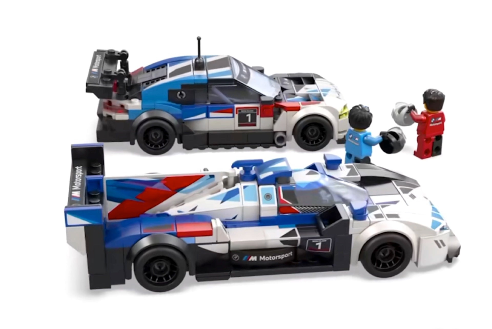 Lego Speed Champions BMW M4 GT3 and a BMW M Hybrid V8 76922
