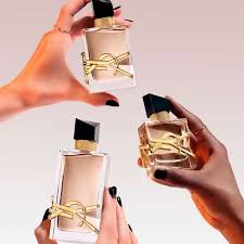 Yves Saint Laurent Libre Flowers and Flames Eau de Parfum Florale 90 ml