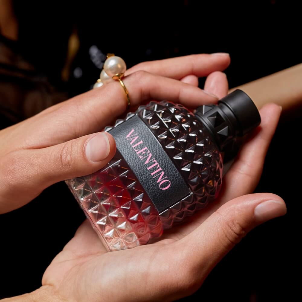 Valentino Born In Roma Intense Eau de Parfum 100ml for Women – Warm Vanilla Floral Luxury Fragrance