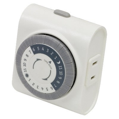 GE 24-Hour Plug-In Mechanical Timer With 1 Grounded Outlet