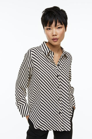 H&M Pointed-Collar Shirt-White Striped